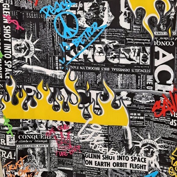 Fresh Prints of BelAir Size Large Black Newsprint Graphic Button Up Shirt NWT - Picture 7 of 13